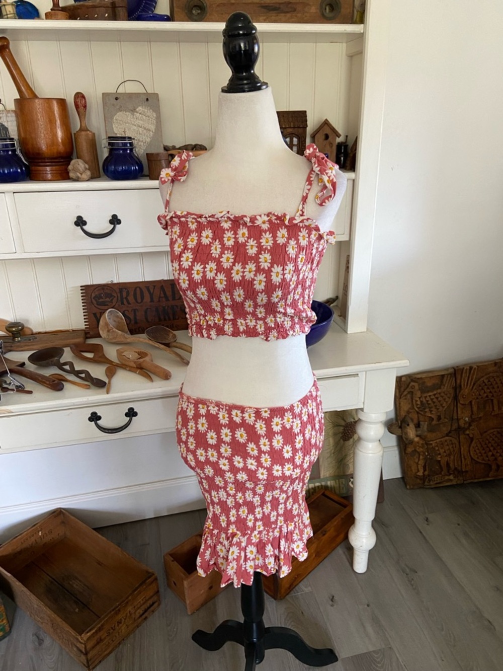 shosho Pink Daisy Print Midi Skirt/top set